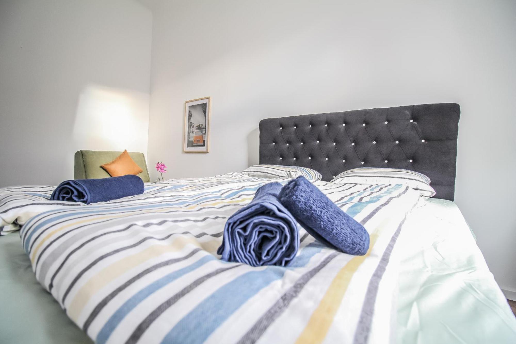 Disc Cozy Rooms In Liesing Vienna Exterior photo
