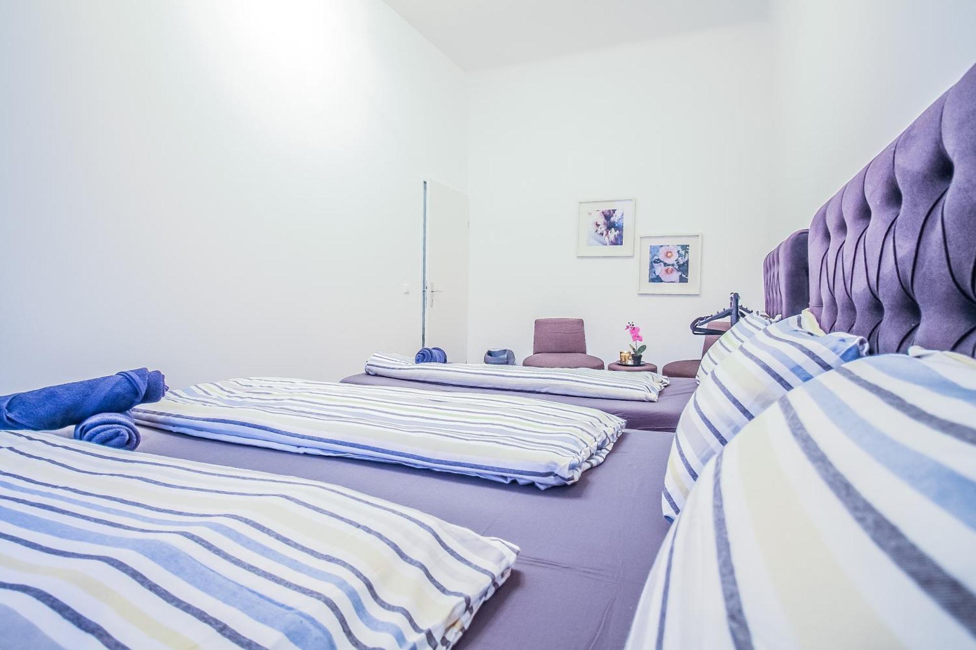 Disc Cozy Rooms In Liesing Vienna Exterior photo