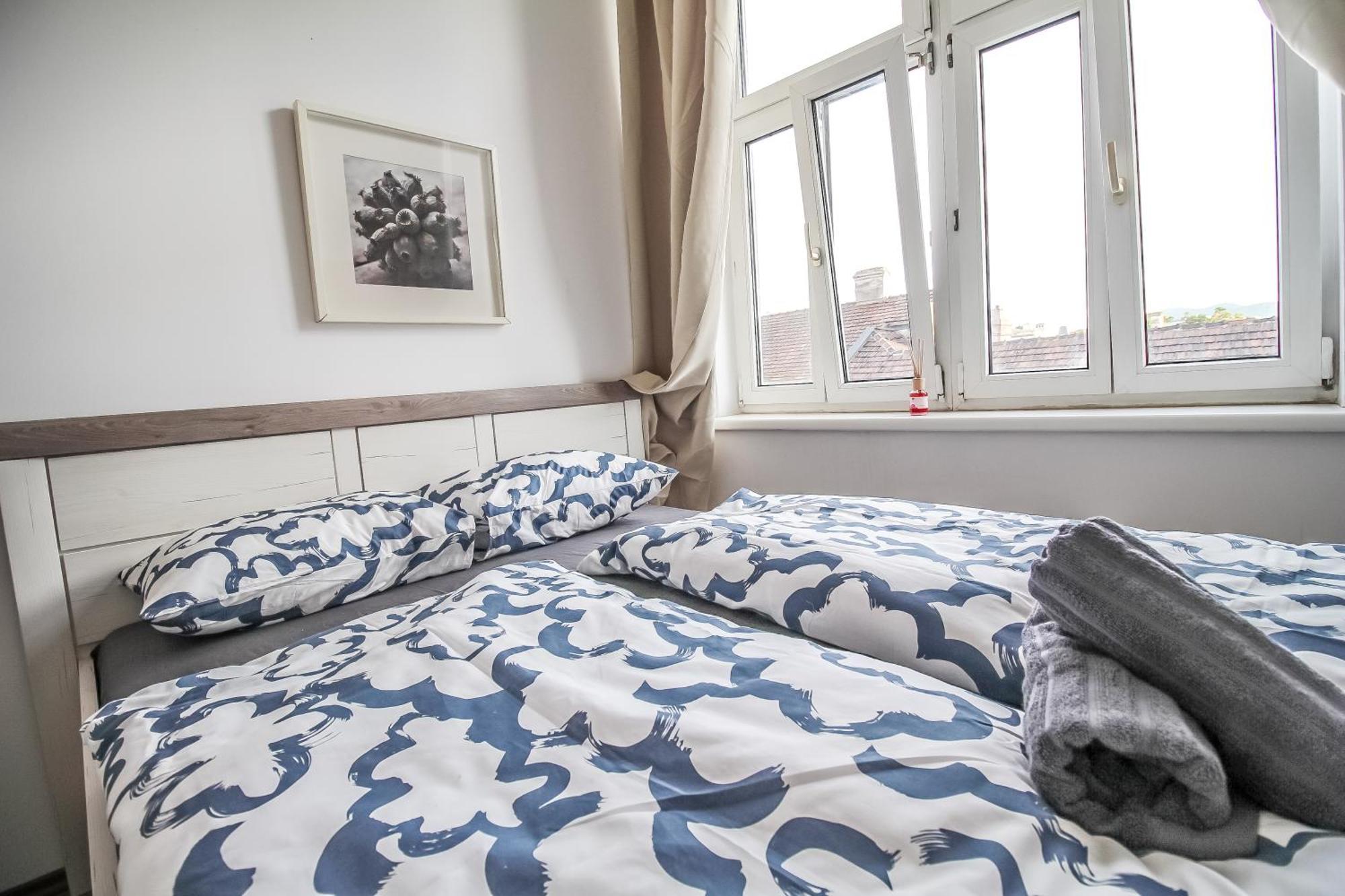 Disc Cozy Rooms In Liesing Vienna Exterior photo