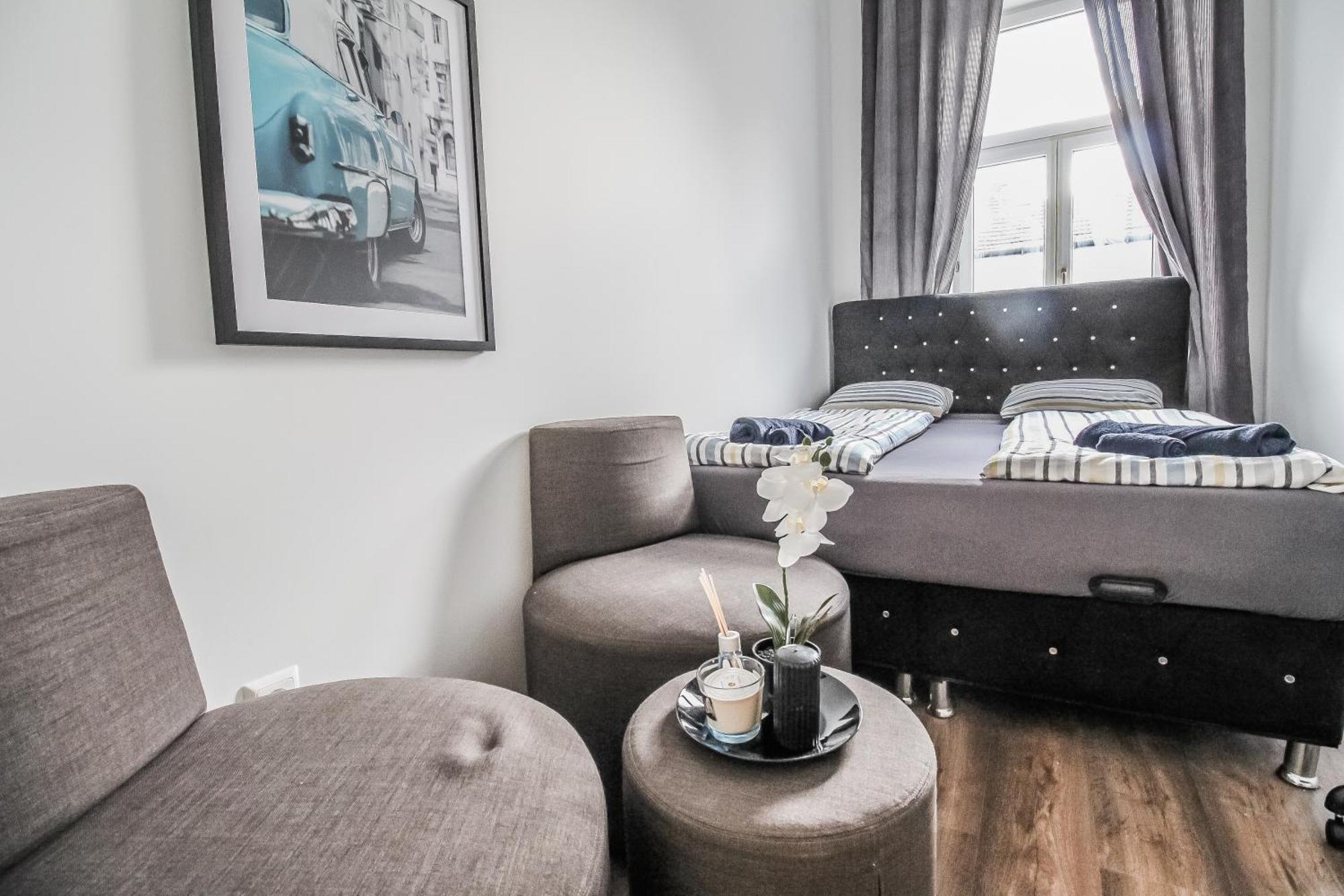 Disc Cozy Rooms In Liesing Vienna Exterior photo