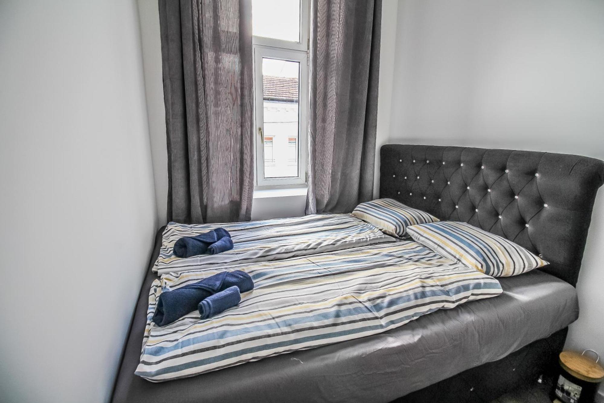 Disc Cozy Rooms In Liesing Vienna Exterior photo