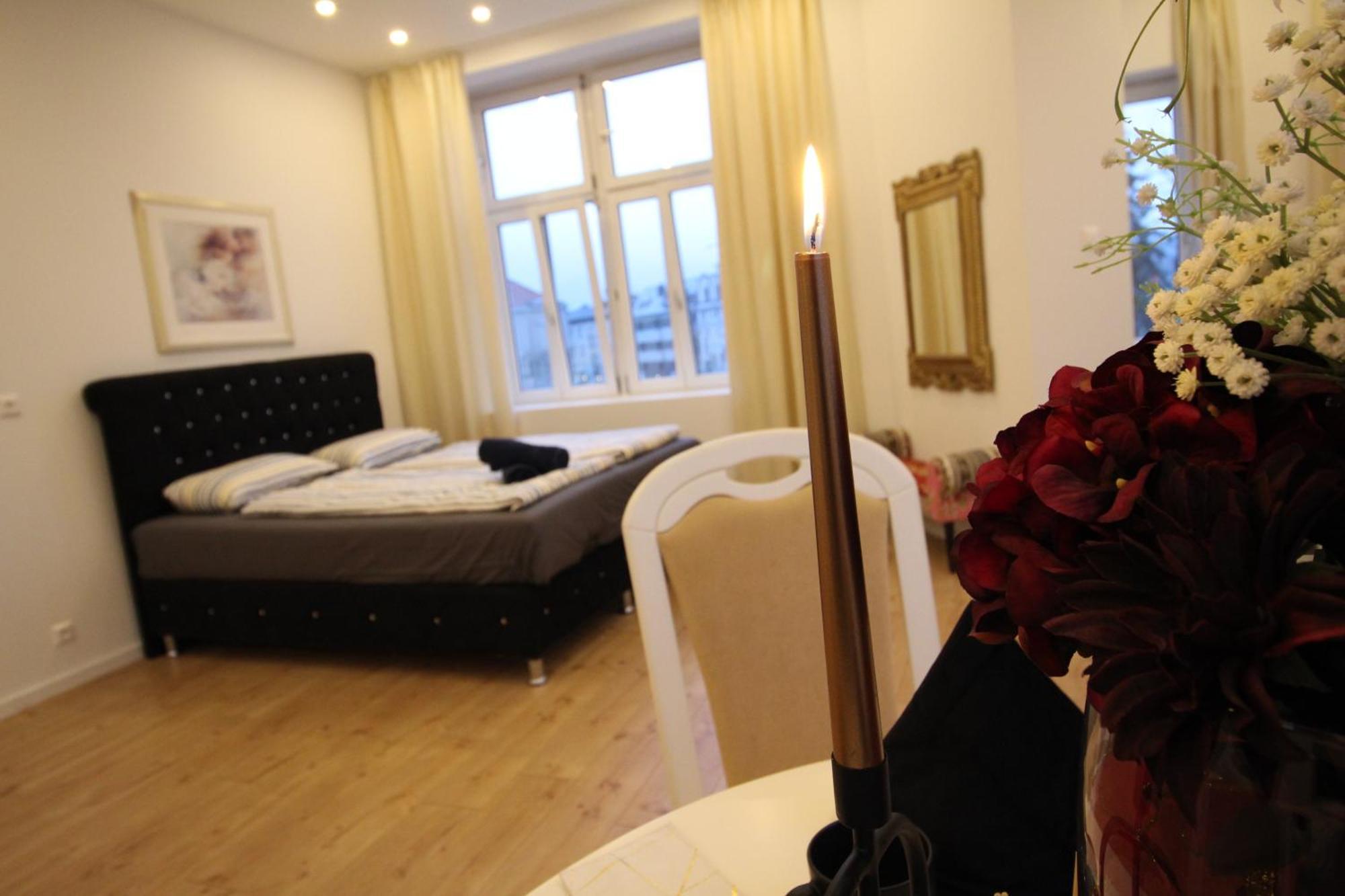 Disc Cozy Rooms In Liesing Vienna Exterior photo